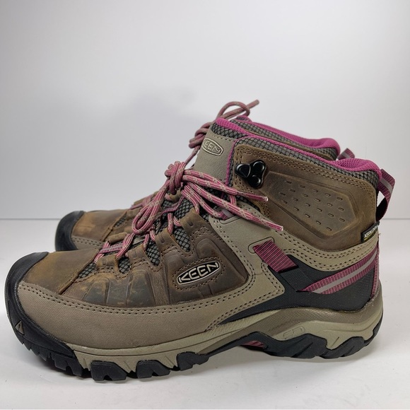 NWOT KEEN Women's Targhee III Waterproof Mid Boots Size 8 Weiss/Boysenberry - Picture 1 of 10